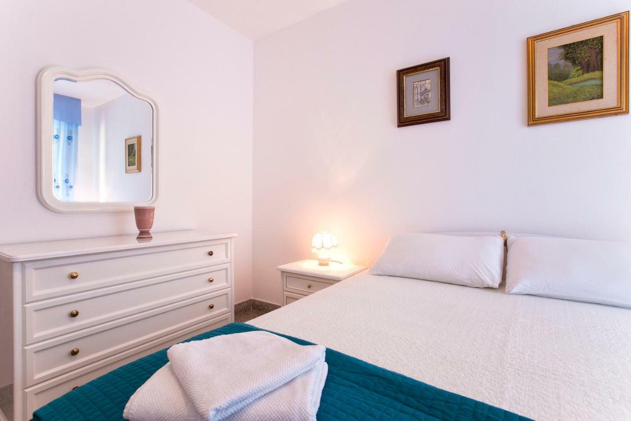 A Due Passi Dal Lido Apartment Alghero Bagian luar foto