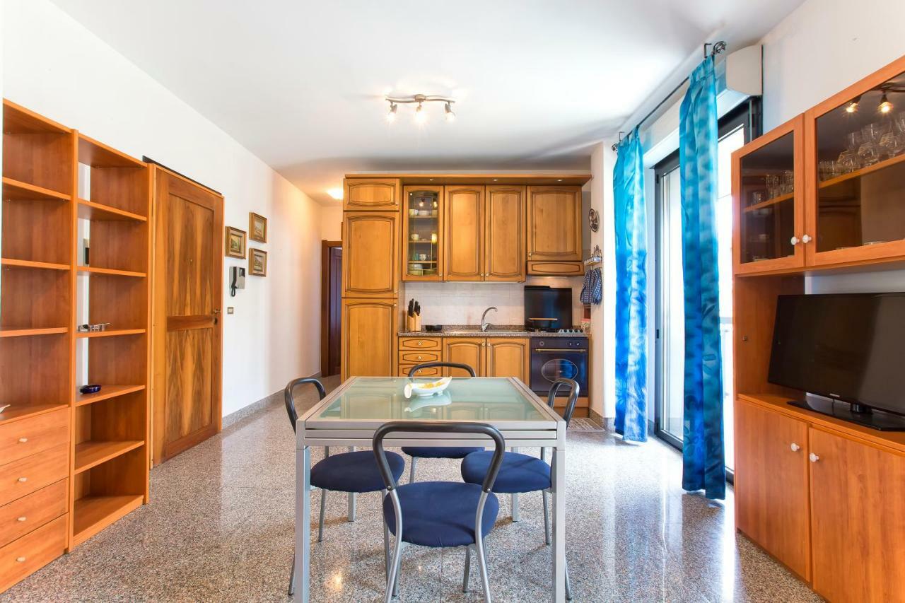 A Due Passi Dal Lido Apartment Alghero Bagian luar foto